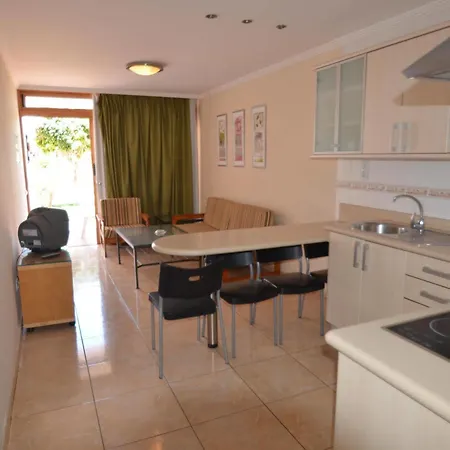 Brisas Hotel
